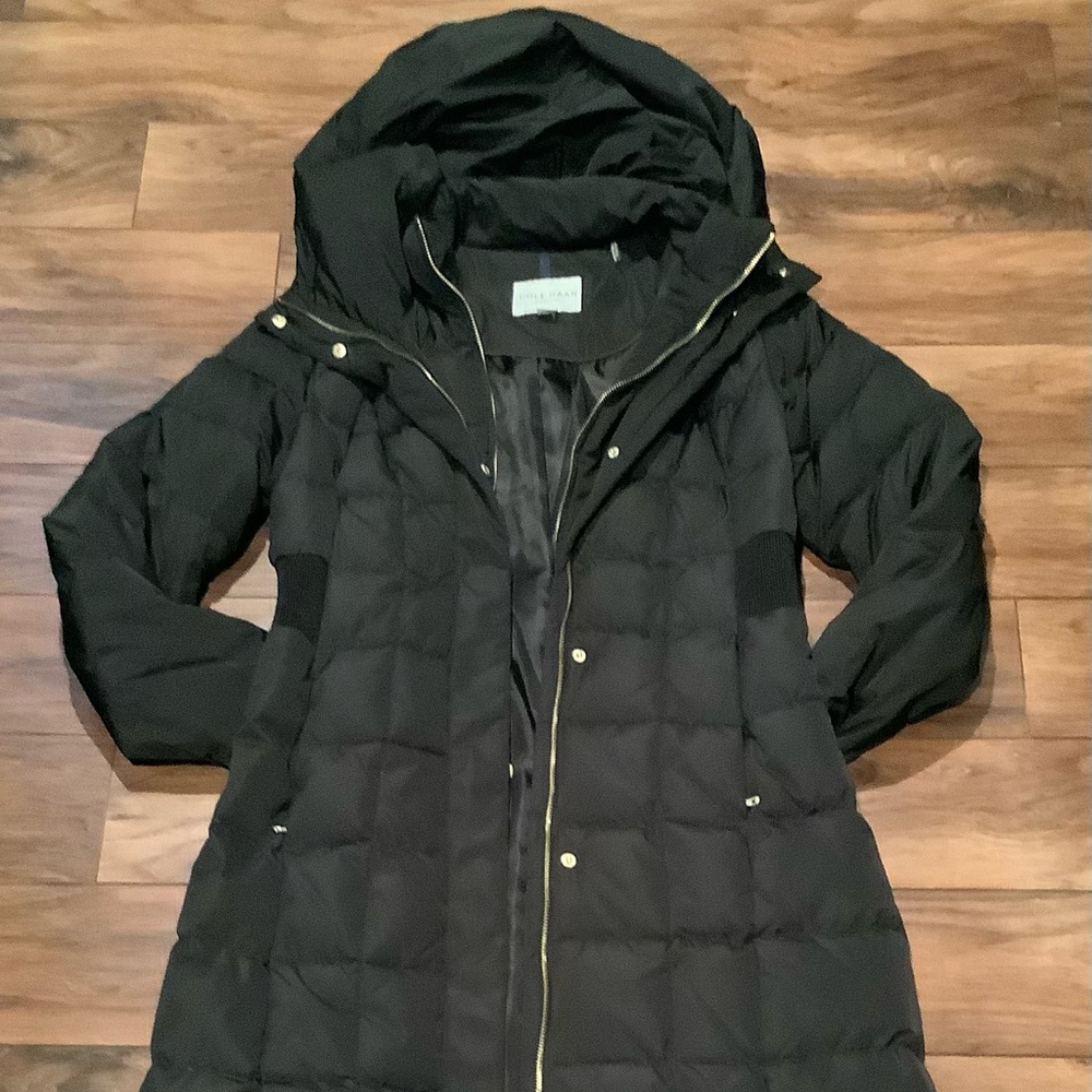 NEW Cole Haan Signature Full Length Down Puffer Coat. Size Small.